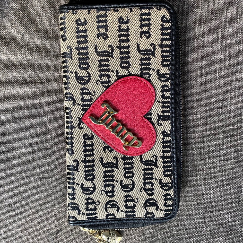 Juicy Couture Wallet